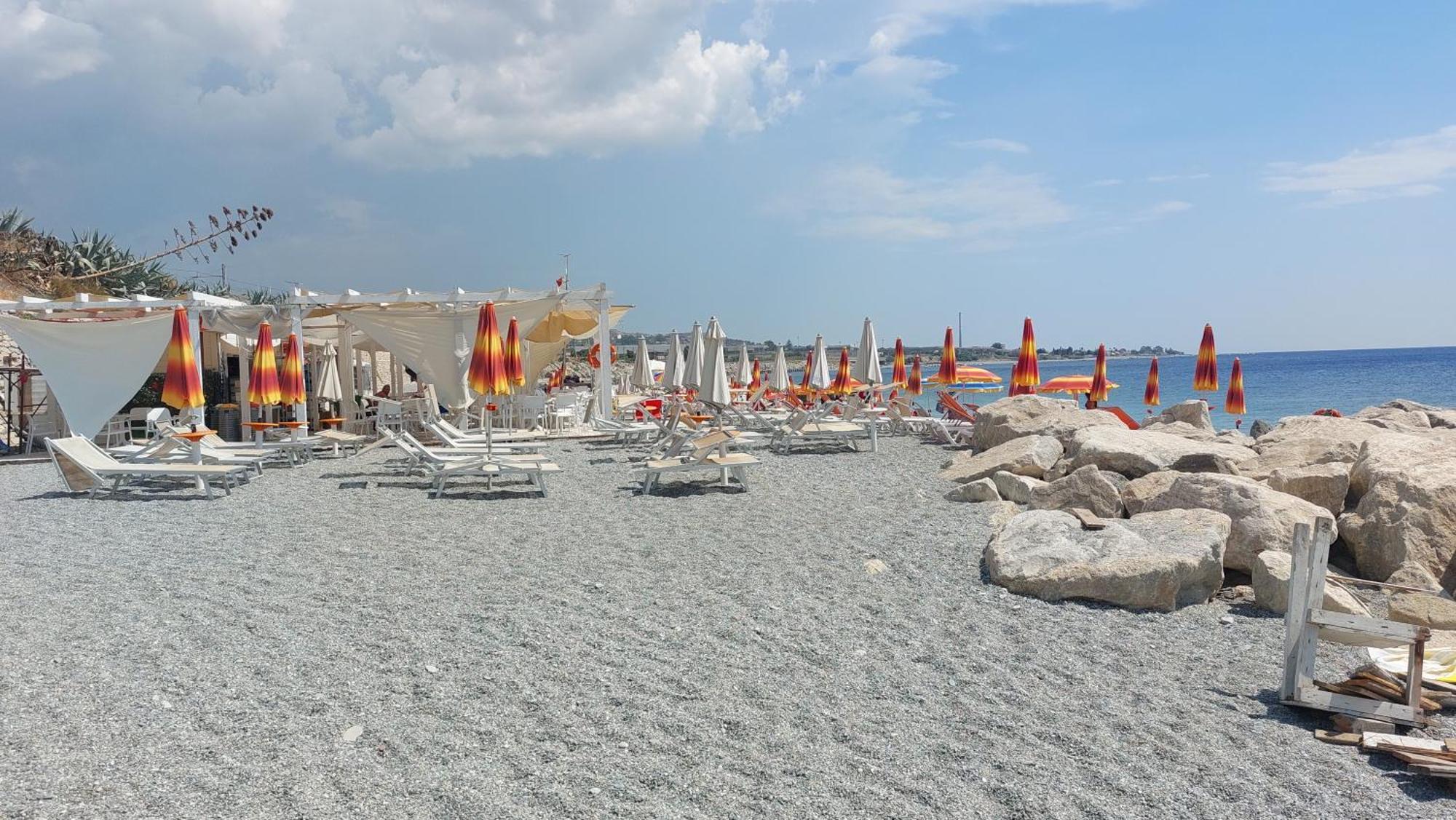 Corallo Blu Appartamento Sul Mare Riaci Capo Exterior foto