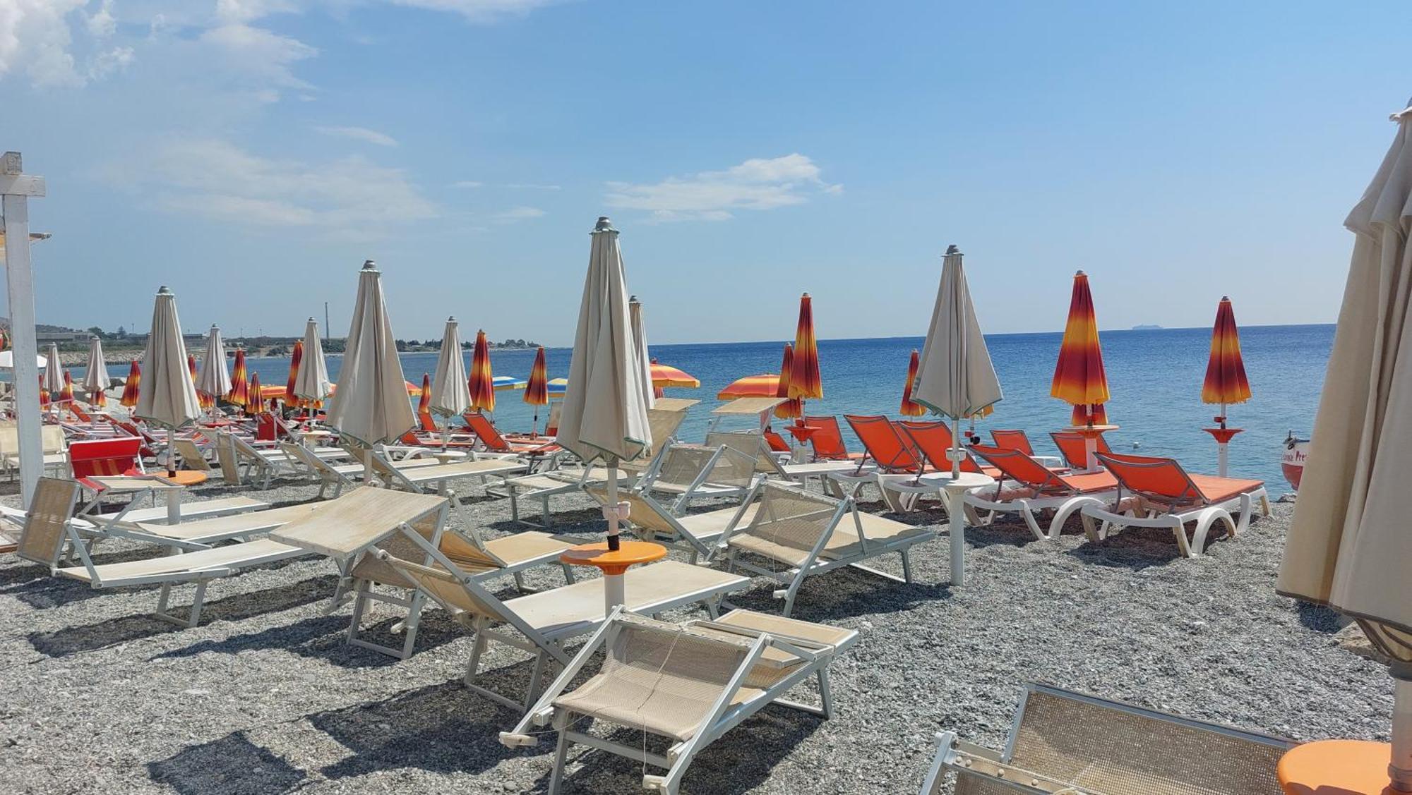 Corallo Blu Appartamento Sul Mare Riaci Capo Exterior foto